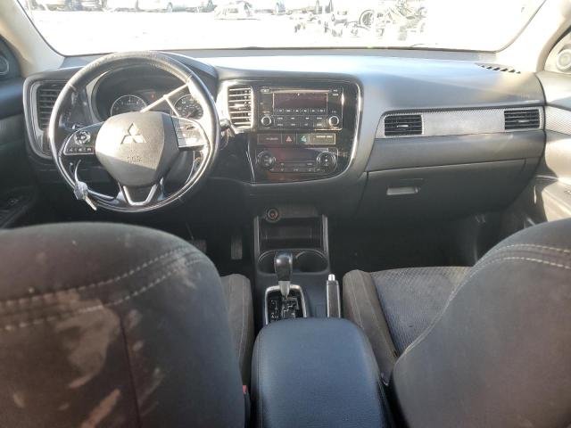 Photo 8 from auction – 2016 MITSUBISHI OUTLANDER with VIN JA4AD2A35GZ039695