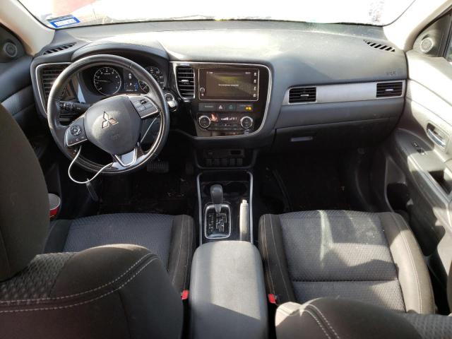 Photo 8 from auction – 2018 MITSUBISHI OUTLANDER with VIN JA4AD3A33JZ023010