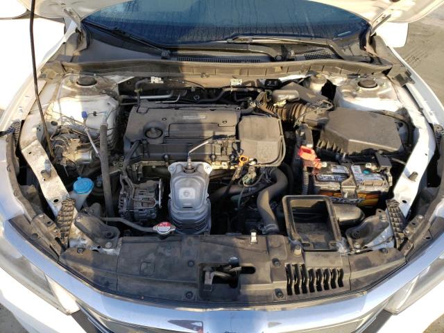 Photo 11 from auction – 2017 HONDA ACCORD with VIN 1HGCR2F31HA189927
