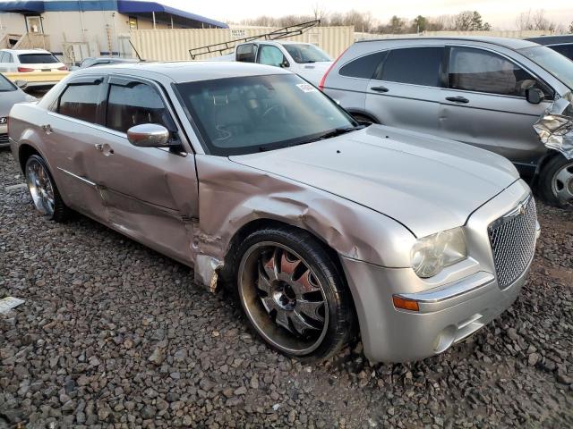 Photo 4 from auction – 2008 CHRYSLER 300C with VIN 2C3KA63H28H119917