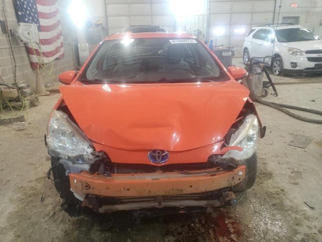Photo 5 from auction – 2014 TOYOTA PRIUS C with VIN JTDKDTB37E1085538