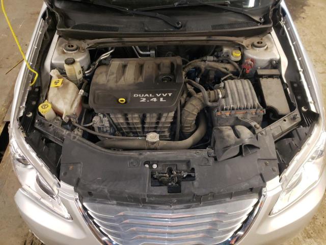Photo 11 from auction – 2012 CHRYSLER 200 LX with VIN 1C3CCBAB6CN225812