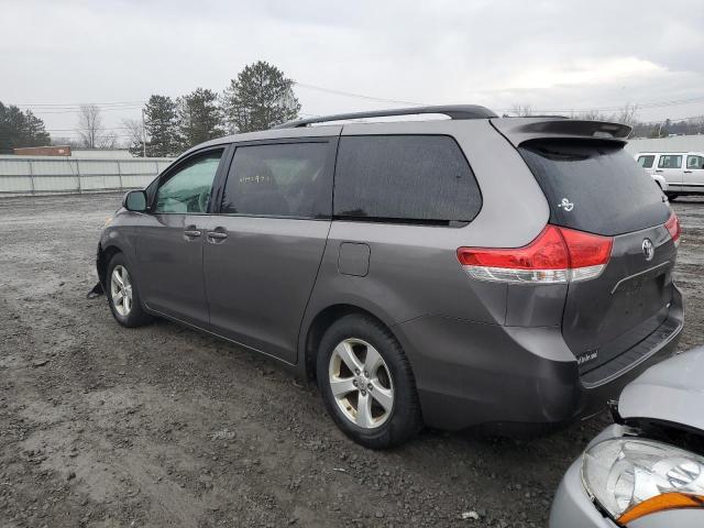 Photo 2 from auction – 2011 TOYOTA SIENNA LE with VIN 5TDKK3DC3BS105351