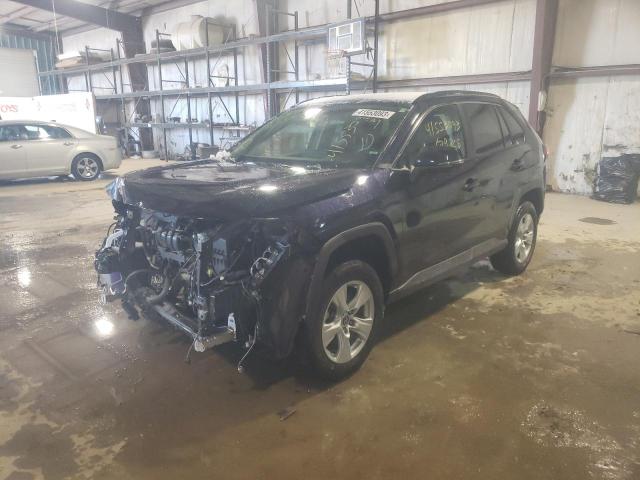 TOYOTA RAV4 XLE 2019 с VIN JTMP1RFV5KD039732 - Фото с аукциона