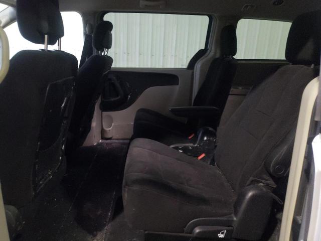 Photo 11 from auction – 2012 CHRYSLER TOWN & COU with VIN 2C4RC1BG5CR126105