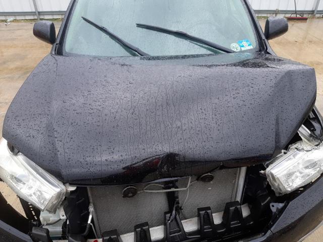 Photo 12 from auction – 2013 TOYOTA HIGHLANDER with VIN 5TDBK3EH4DS262500