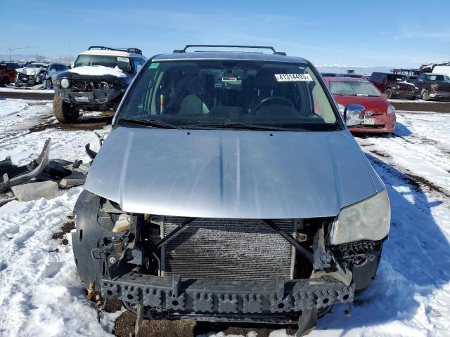 Photo 5 from auction – 2011 CHRYSLER TOWN & COU with VIN 2A4RR8DG2BR690033