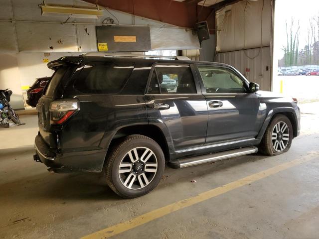 Photo 3 from auction – 2018 TOYOTA 4RUNNER SR with VIN JTEBU5JR3J5597295