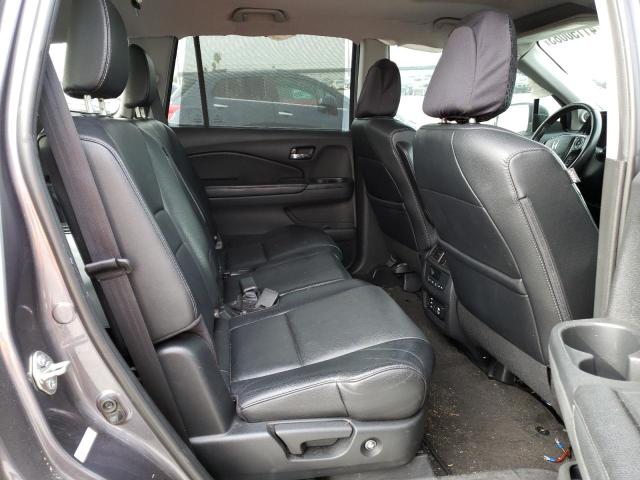 Photo 11 from auction – 2016 HONDA PILOT TOUR with VIN 5FNYF5H97GB017956