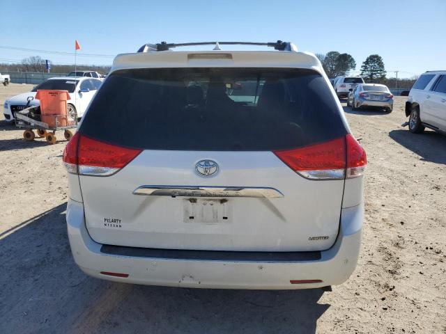 Photo 6 from auction – 2011 TOYOTA SIENNA XLE with VIN 5TDYK3DC4BS107118