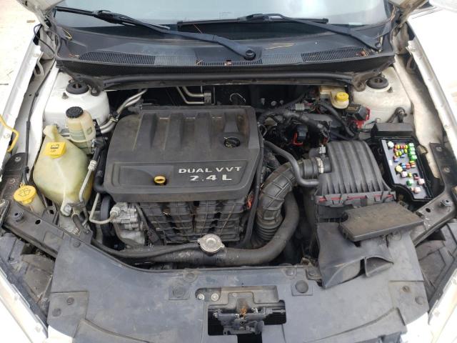 Photo 11 from auction – 2013 CHRYSLER 200 TOURIN with VIN 1C3CCBBB3DN734661