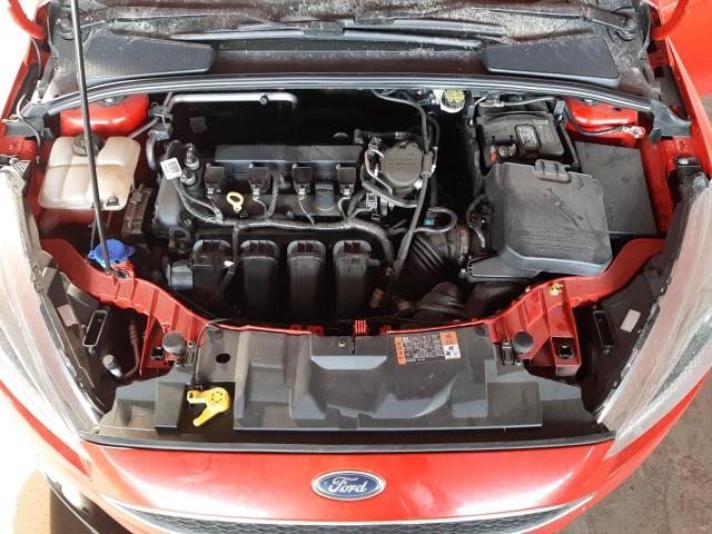 Photo 11 from auction – 2015 FORD FOCUS SE with VIN 1FADP3F28FL358788