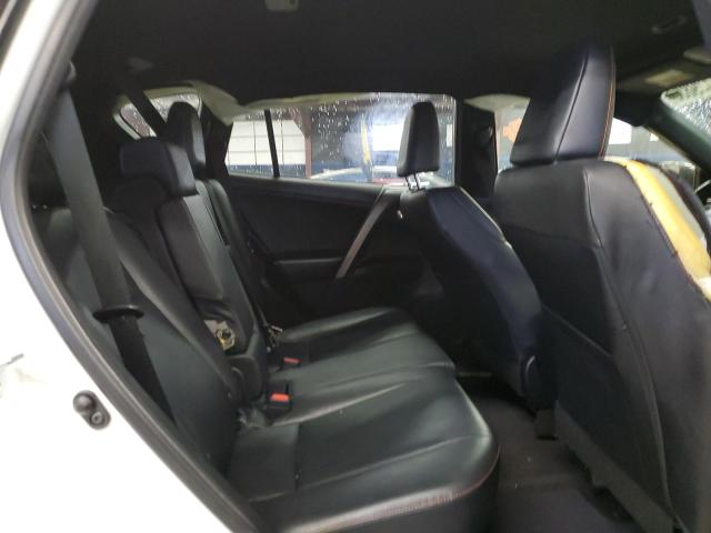 Photo 10 from auction – 2016 TOYOTA RAV4 SE with VIN JTMJFREV3GJ082452