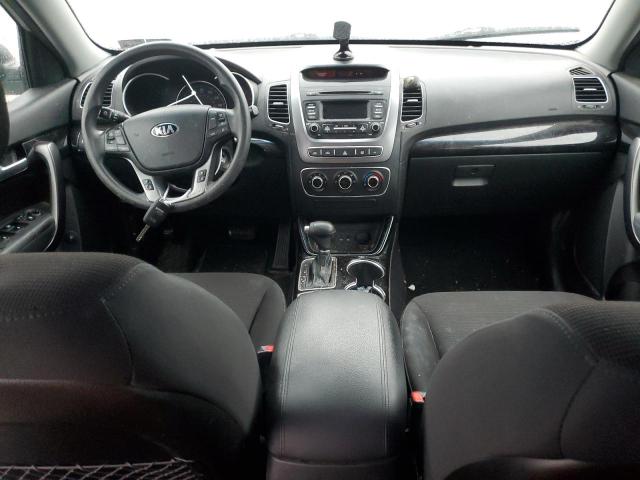 Photo 8 from auction – 2014 KIA SORENTO LX with VIN 5XYKTDA77EG498220