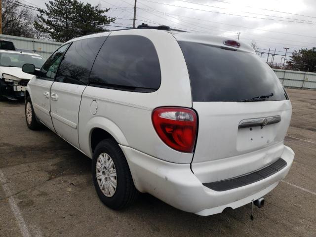 Photo 2 from auction – 2005 CHRYSLER TOWN & COU with VIN 2C4GP44R55R133585
