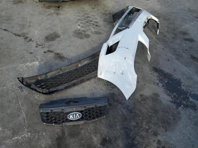 Photo 12 from auction – 2011 KIA RIO BASE with VIN KNADH4A38B6736949