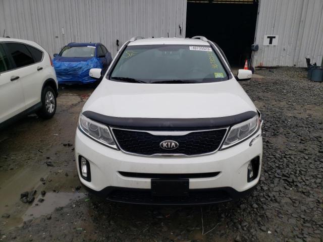 Photo 5 from auction – 2014 KIA SORENTO LX with VIN 5XYKTCA60EG464640