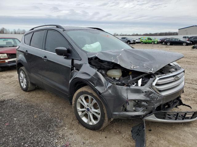 Photo 4 from auction – 2017 FORD ESCAPE SE with VIN 1FMCU0GD3HUD37661
