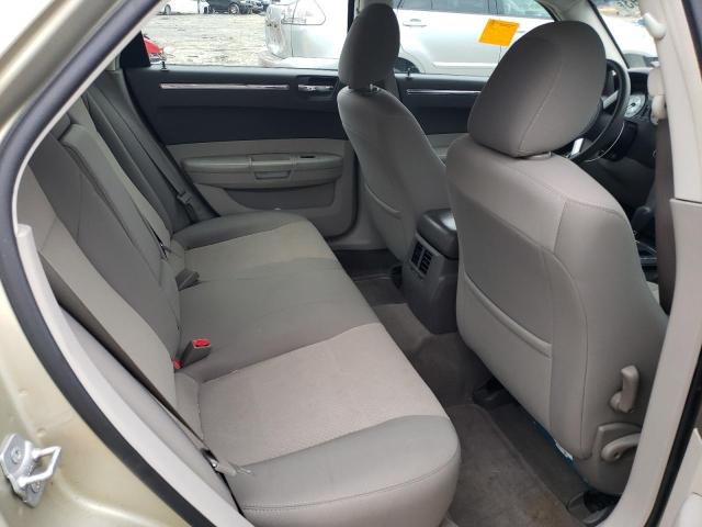 Photo 10 from auction – 2010 CHRYSLER 300 TOURIN with VIN 2C3CA4CD2AH148636