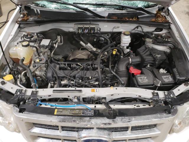 Photo 11 from auction – 2008 FORD ESCAPE XLS with VIN 1FMCU92Z48KA30356
