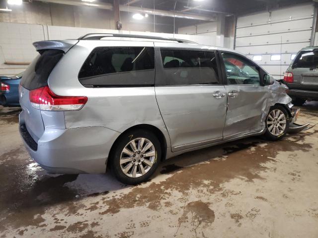 Photo 3 from auction – 2011 TOYOTA SIENNA LE with VIN 5TDJK3DC3BS026418