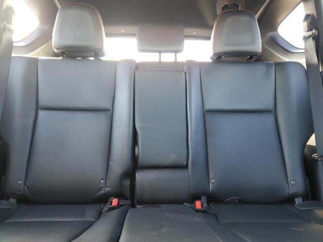 Photo 10 from auction – 2016 TOYOTA RAV4 SE with VIN 2T3JFREV6GW502822