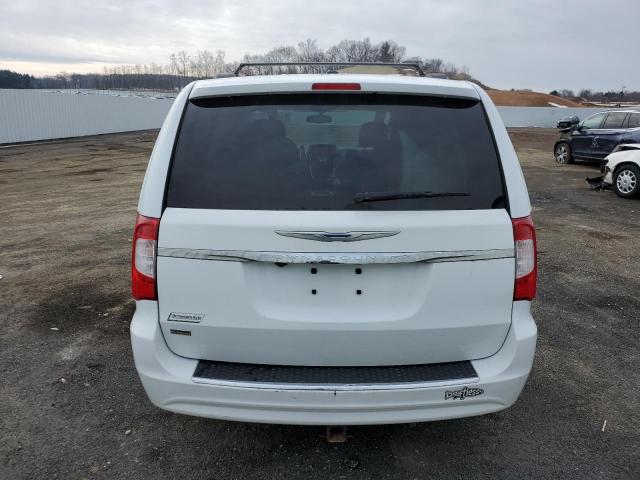Photo 6 from auction – 2015 CHRYSLER TOWN & COU with VIN 2C4RC1JG1FR720499