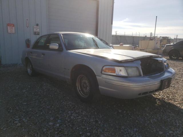 Photo 4 from auction – 2000 FORD CROWN VICT with VIN 2FAFP71W9YX173066