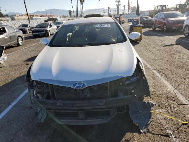 Photo 5 from auction – 2012 HYUNDAI SONATA HYB with VIN KMHEC4A48CA031951