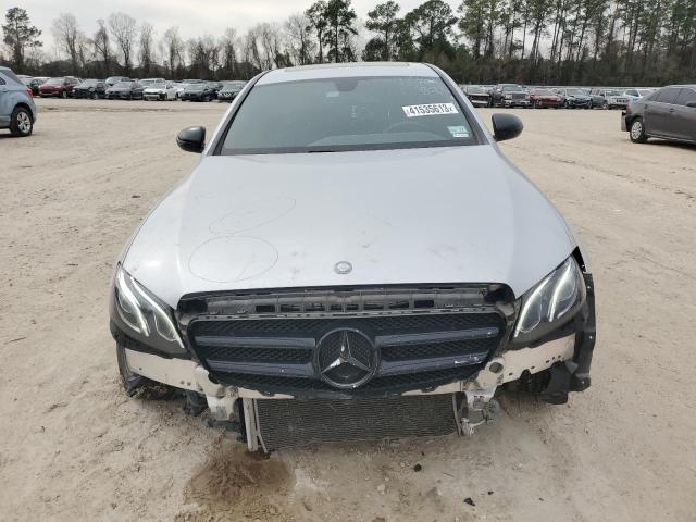 Photo 5 from auction – 2017 MERCEDES-BENZ E 300 with VIN WDDZF4JB6HA038700