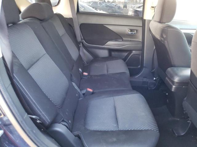 Photo 11 from auction – 2017 MITSUBISHI OUTLANDER with VIN JA4AD3A36HZ008303
