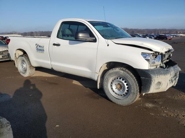 Photo 4 from auction – 2010 TOYOTA TUNDRA with VIN 5TFLM5F13AX009931
