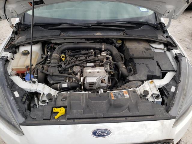 Photo 11 from auction – 2016 FORD FOCUS SE with VIN 1FADP3FE1GL404828