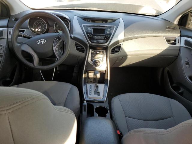 Photo 8 from auction – 2013 HYUNDAI ELANTRA GL with VIN 5NPDH4AE2DH413963