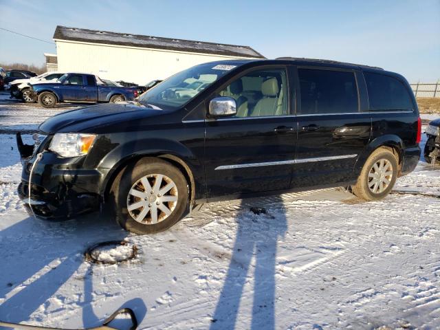 CHRYSLER TOWN & COU 2011 with VIN 2A4RR8DG8BR612596 - Photo from auction