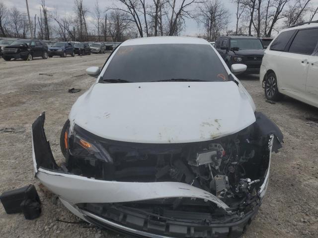 Photo 5 from auction – 2015 CHRYSLER 200 LIMITE with VIN 1C3CCCAB0FN568223