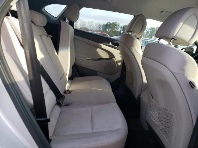 Photo 11 from auction – 2016 HYUNDAI TUCSON LIM with VIN KM8J33A41GU073830