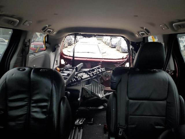 Photo 10 from auction – 2018 TOYOTA SIENNA SE with VIN 5TDXZ3DC9JS950527