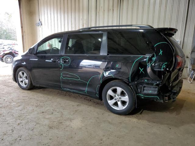 Photo 2 from auction – 2015 TOYOTA SIENNA LE with VIN 5TDKK3DC8FS645333
