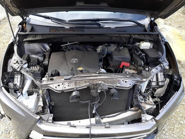 Photo 12 from auction – 2017 TOYOTA HIGHLANDER with VIN 5TDJZRFH7HS508244