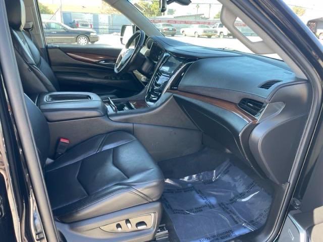 Photo 5 from auction – 2019 CADILLAC ESCALADE E with VIN 1GYS3GKJ1KR100843