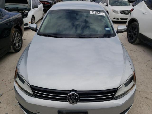 Photo 5 from auction – 2014 VOLKSWAGEN JETTA SE with VIN 3VWD07AJ3EM396394