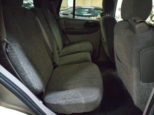 Photo 11 from auction – 2002 CHEVROLET TRAILBLAZE with VIN 1GNDT13S122445759
