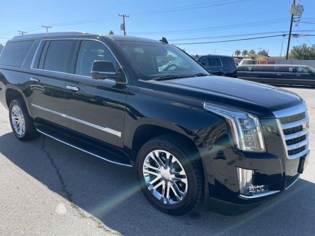 Photo 1 from auction – 2019 CADILLAC ESCALADE E with VIN 1GYS3GKJ1KR100843