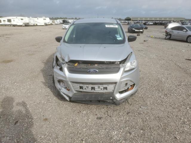 Photo 5 from auction – 2016 FORD ESCAPE S with VIN 1FMCU0F71GUC52926