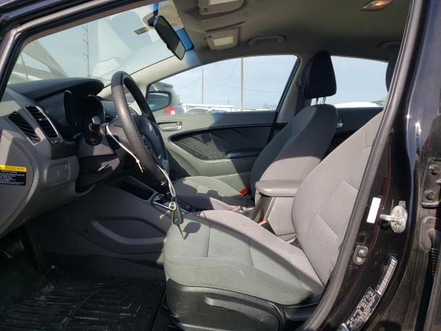 Photo 7 from auction – 2017 KIA FORTE LX with VIN 3KPFK4A76HE045373