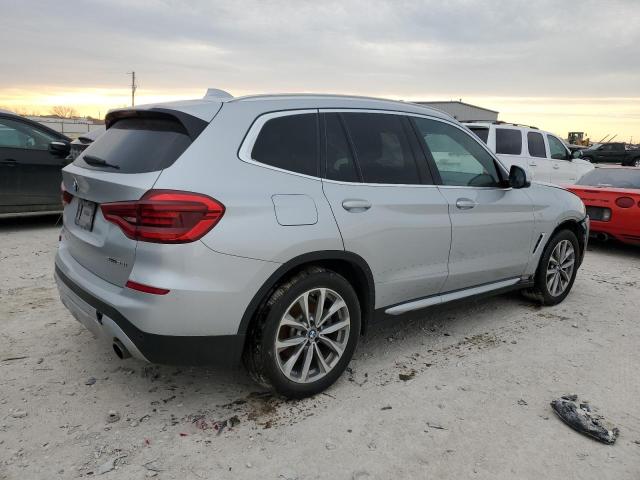 Photo 3 from auction – 2019 BMW X3 SDRIVE3 with VIN 5UXTR7C57KLE94069