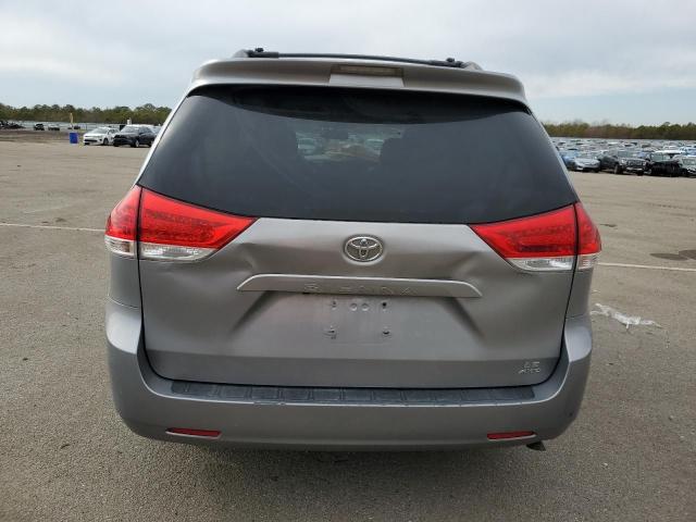 Photo 6 from auction – 2012 TOYOTA SIENNA LE with VIN 5TDJK3DC1CS033742