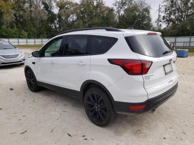 Photo 2 from auction – 2019 FORD ESCAPE SE with VIN 1FMCU9GD5KUB29311