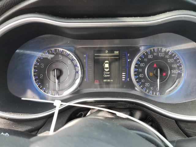 Photo 9 from auction – 2015 CHRYSLER 200 LIMITE with VIN 1C3CCCAB5FN706502